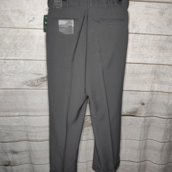 Dress pants - Picture 2 of 4